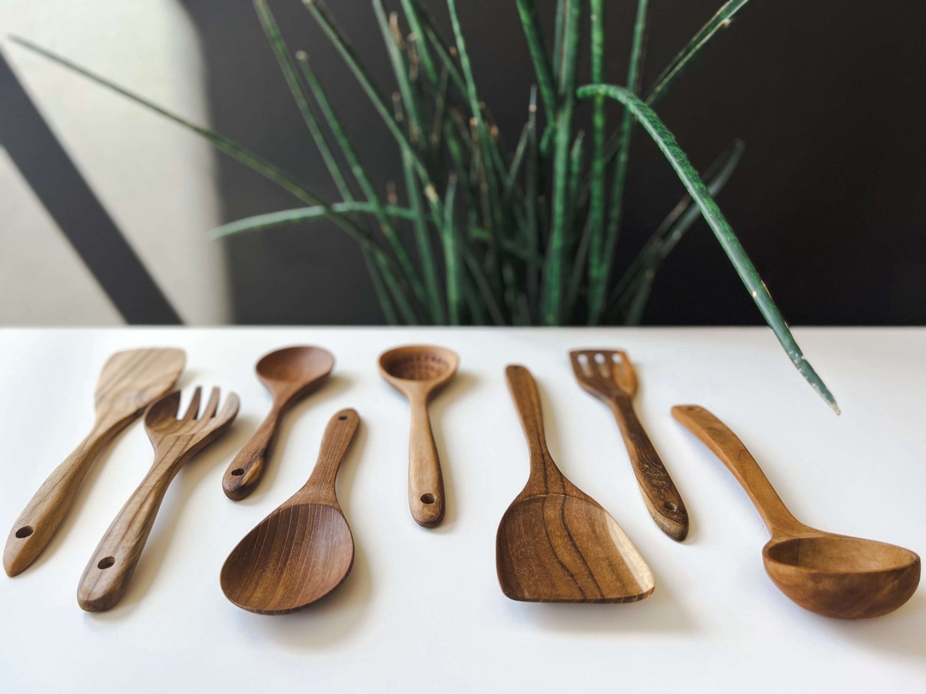 7 Reasons Teak Wood Utensils Are a Must-Have for Every Home Cook - Solange & Frances
