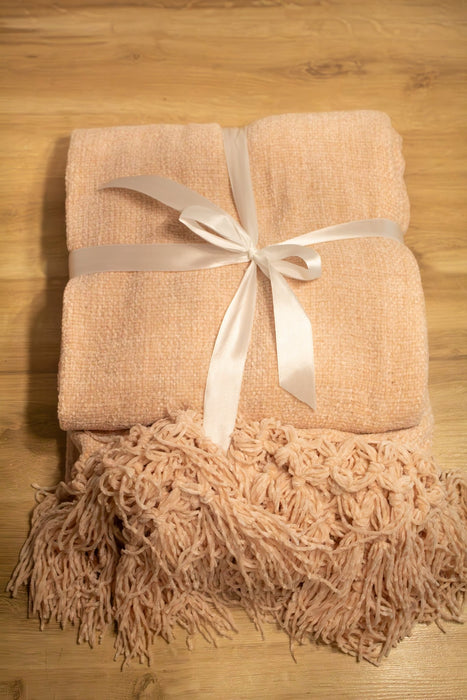 Knotted Chenille Throw - Solange & Frances