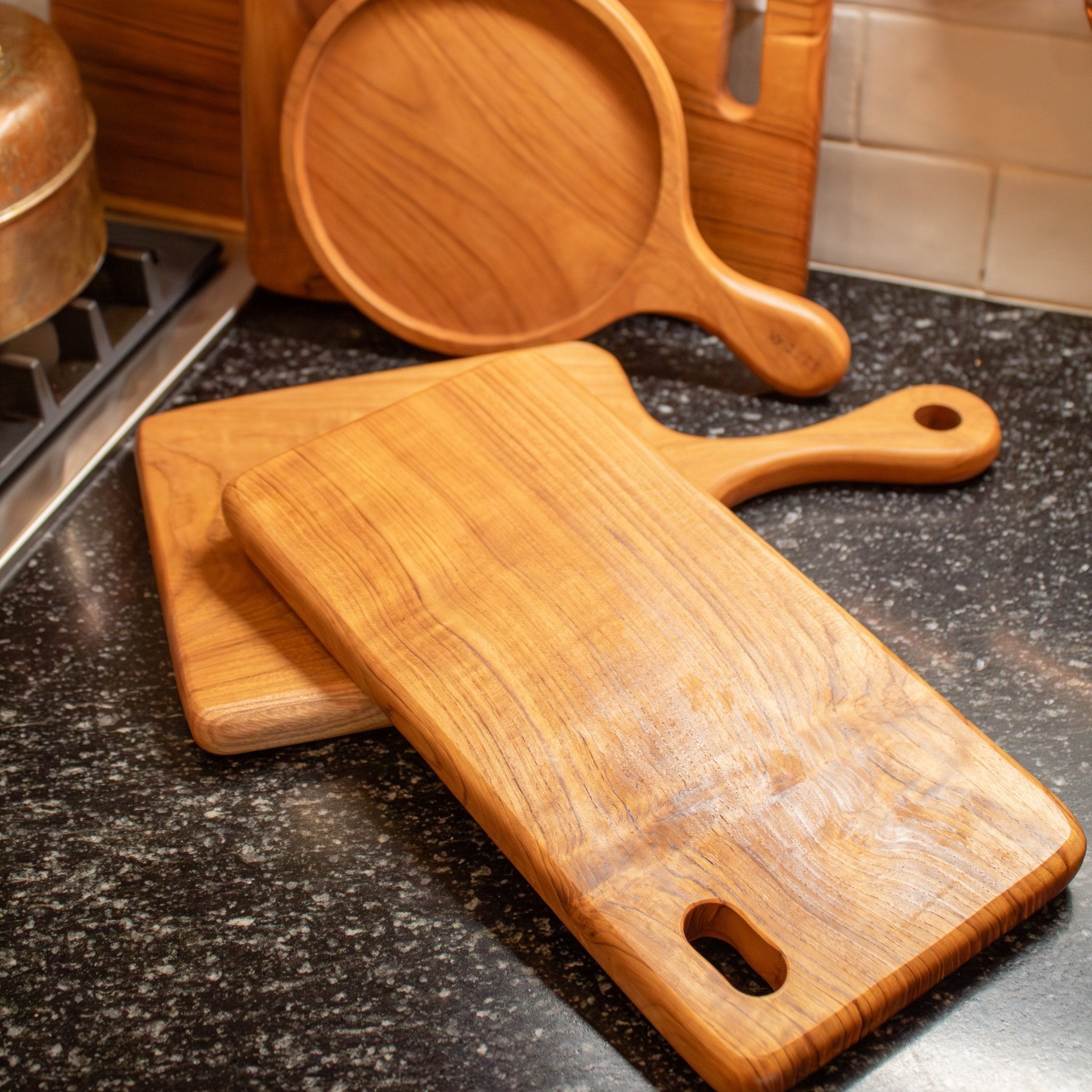 Teak Wood Square Board w/ Handle - Solange & Frances