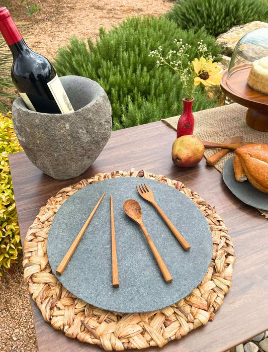 Woven Round Seagrass Placemat - Solange & Frances
