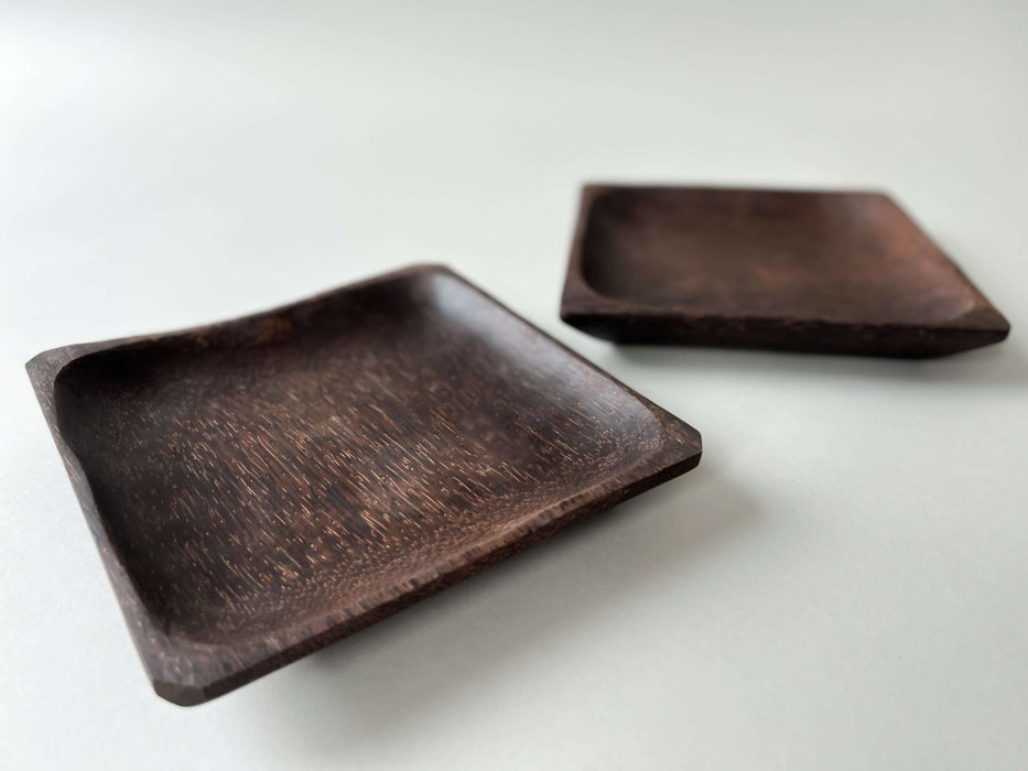 Wood Square Plate Duo - Solange & Frances