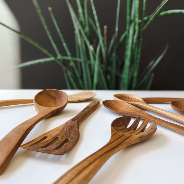 Teak Wood Kitchen Utensils: The Best Gift for Women Who Have Everything - Solange & Frances