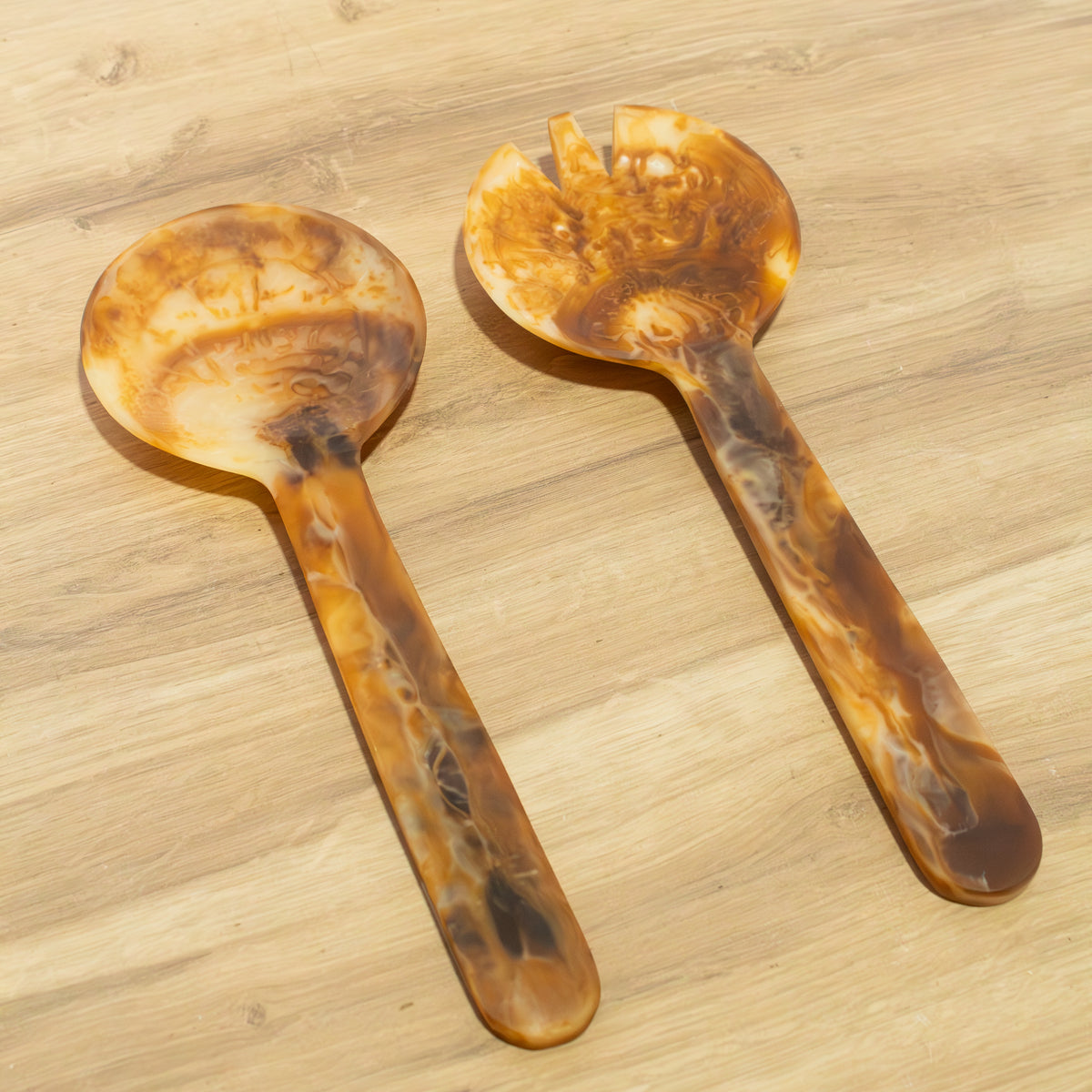 Tortoiseshell Salad Servers Set of 2