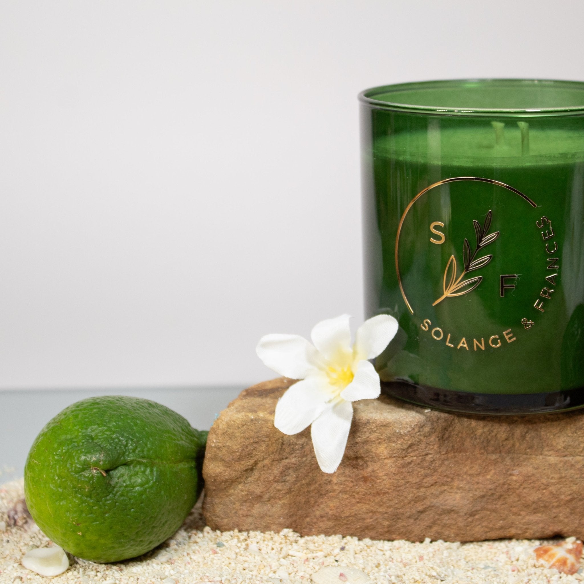 Coastal Veil 2 - Wick Candle - Solange & Frances