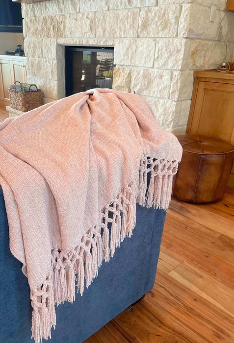 Knotted Chenille Throw - Solange & Frances