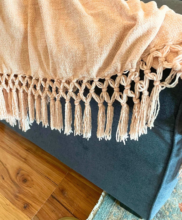 Knotted Chenille Throw - Solange & Frances